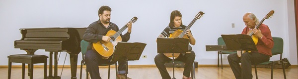 Seminário tem concertos de violão na sexta e sábado.